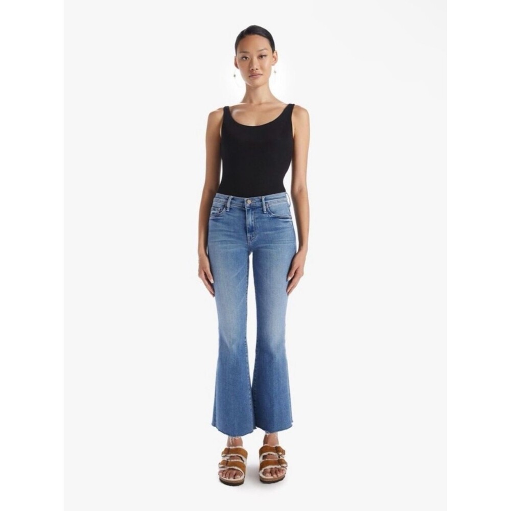Mother Denim The Weekender Fray in Jeans Hop On Hop Off Wash Size 25